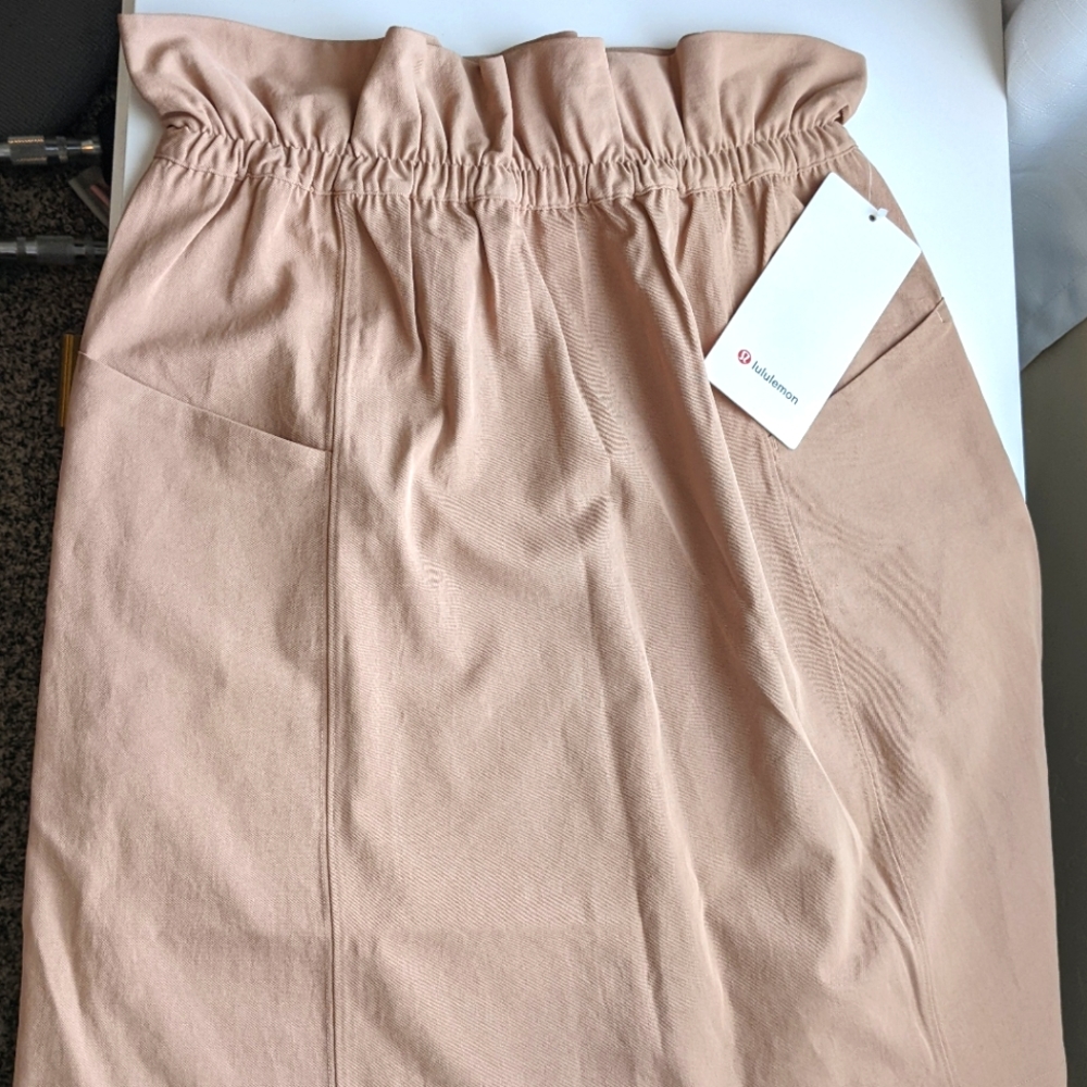 Lululemon trip taker skirt